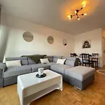 Apartment Le Bary - 10p - 100m2 - Gare - Parking Prive Gratuit Le Mans